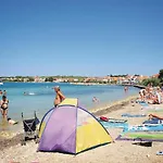 Appartement 2 Bedroom Amazing In