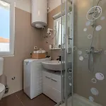 Appartement 2 Bedroom Amazing In *