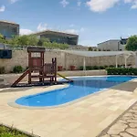 Appartement 2 Bedroom Amazing In
