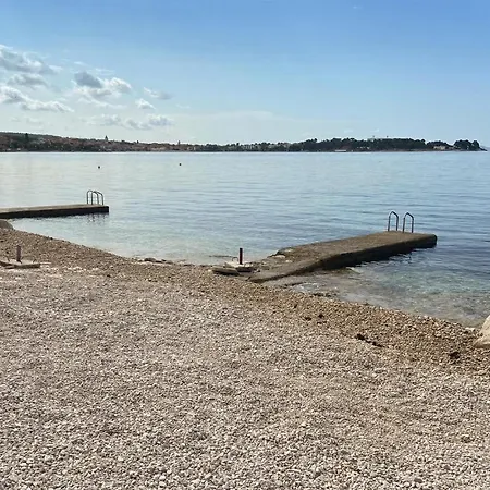 Appartamento Gorgeous In With Swimming Pool Petrcane