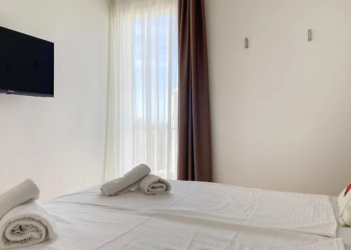 Gorgeous Apartment In Petrcane アパート *