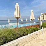 Appartement 2 Bedroom Amazing In