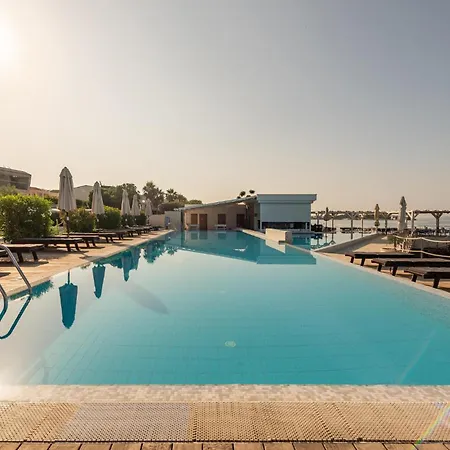 Gorgeous In With Swimming Pool Appartamento *